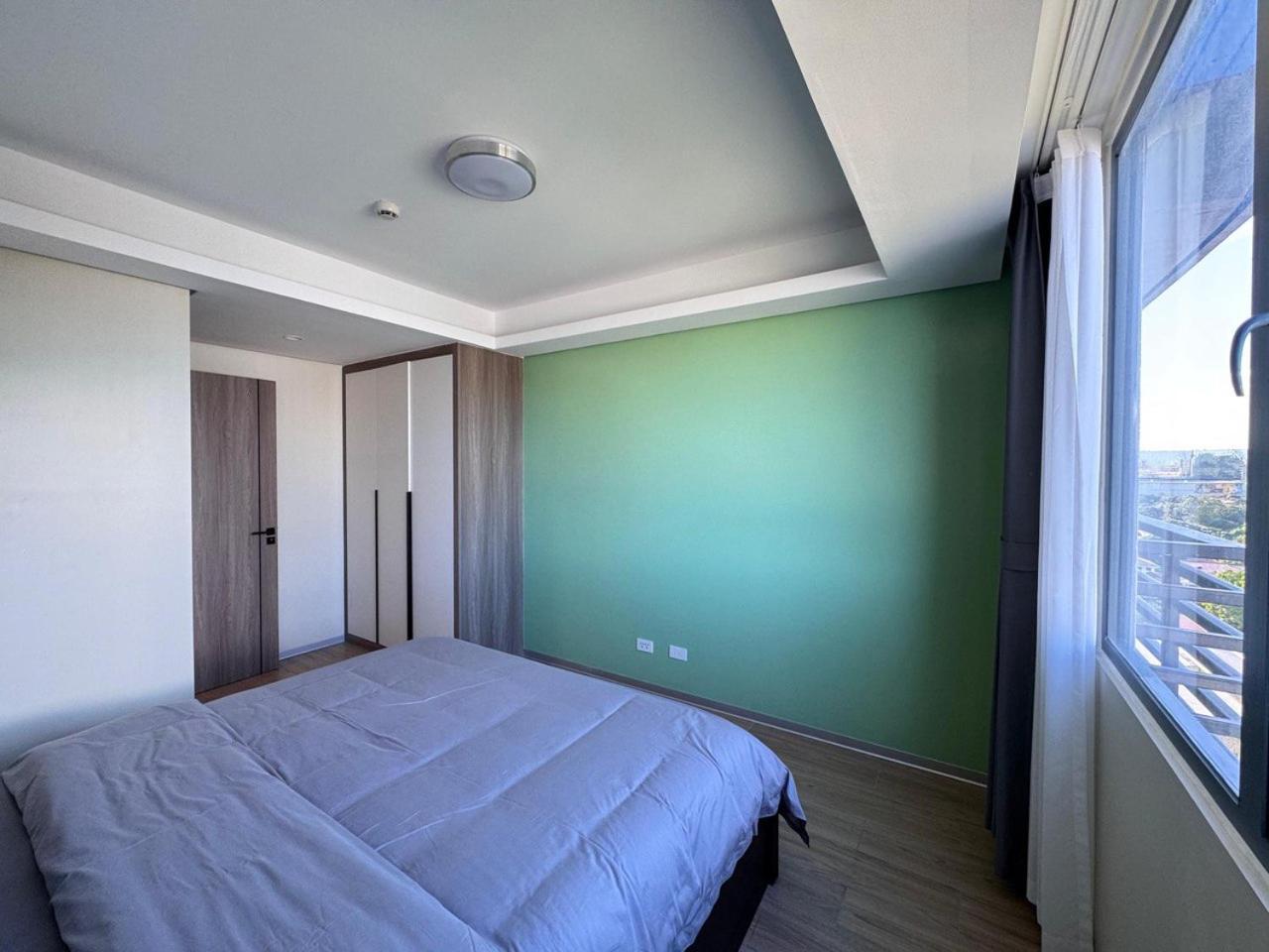 L Condotel Paranaque City Szoba fotó