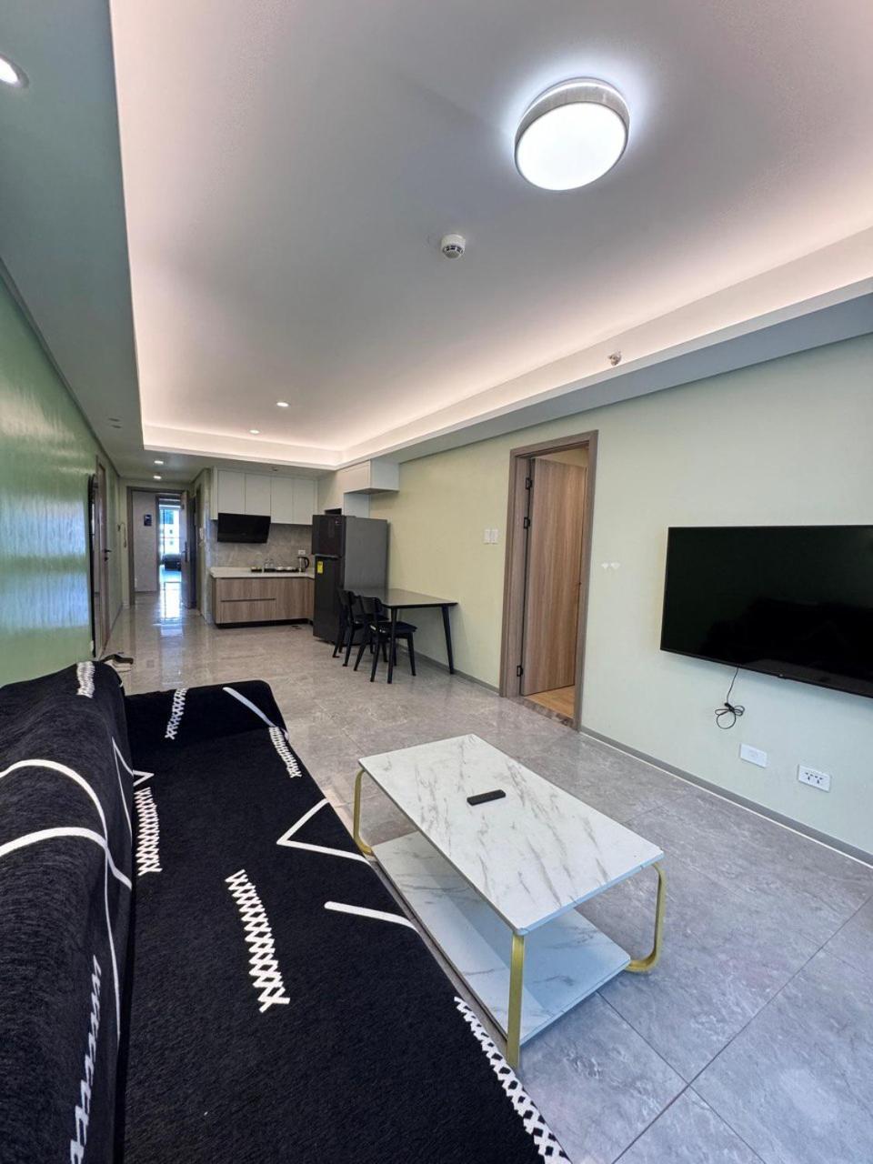 L Condotel Paranaque City Szoba fotó