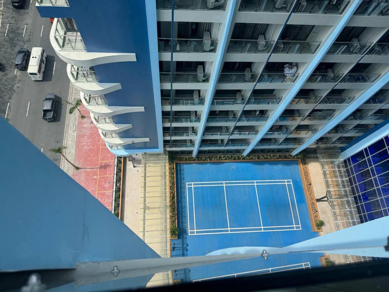 L Condotel Paranaque City Kültér fotó