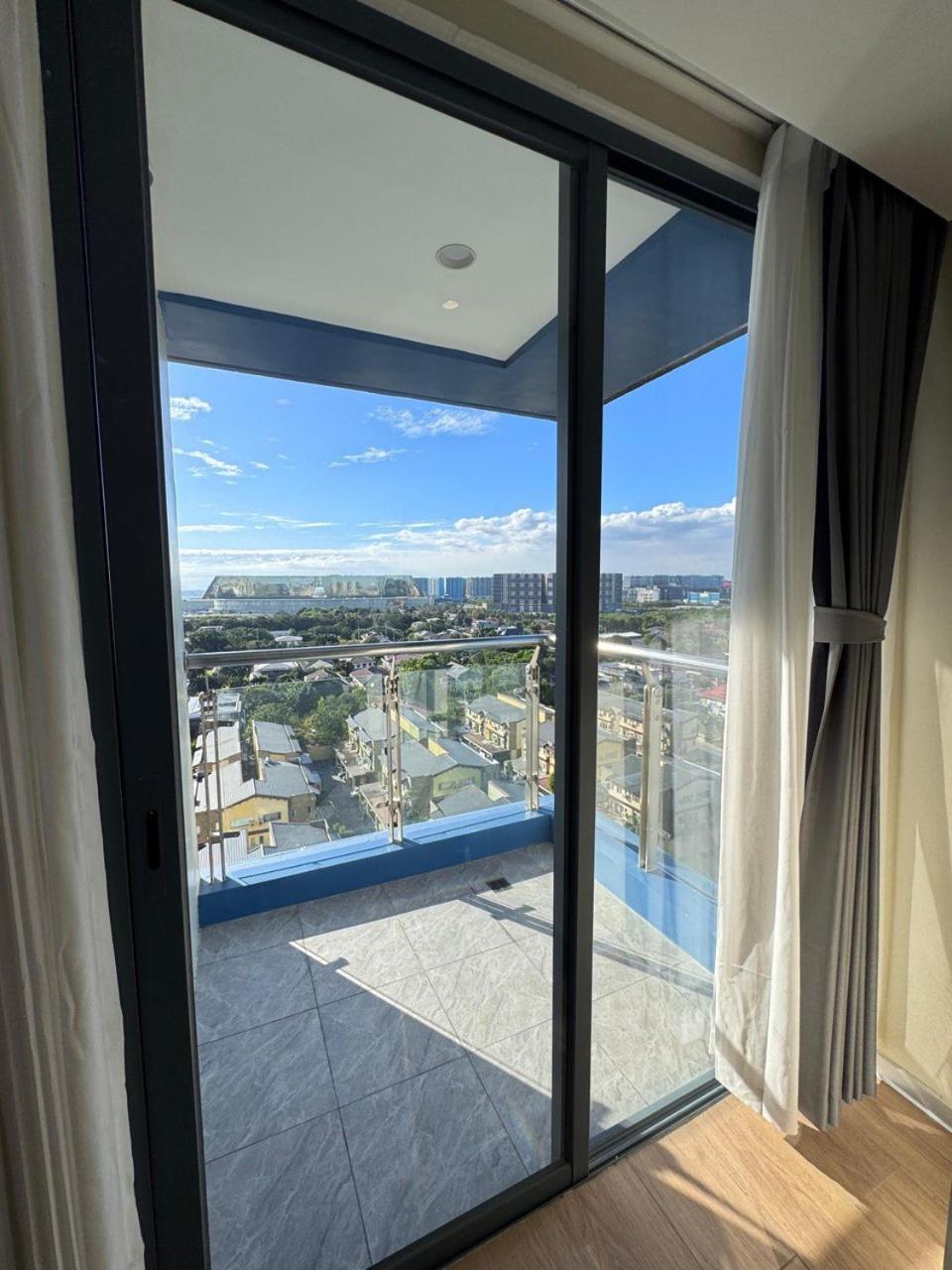 L Condotel Paranaque City Kültér fotó