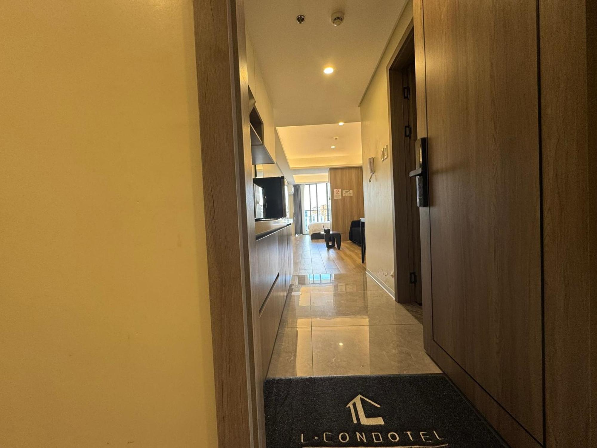 L Condotel Paranaque City Kültér fotó