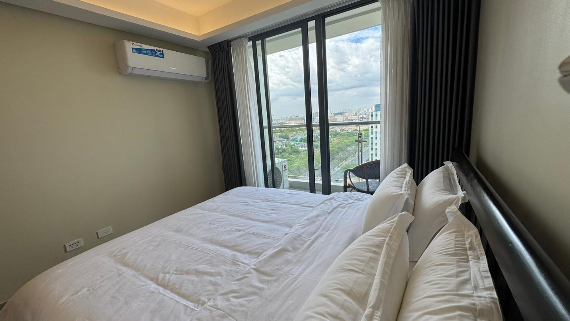 L Condotel Paranaque City Kültér fotó